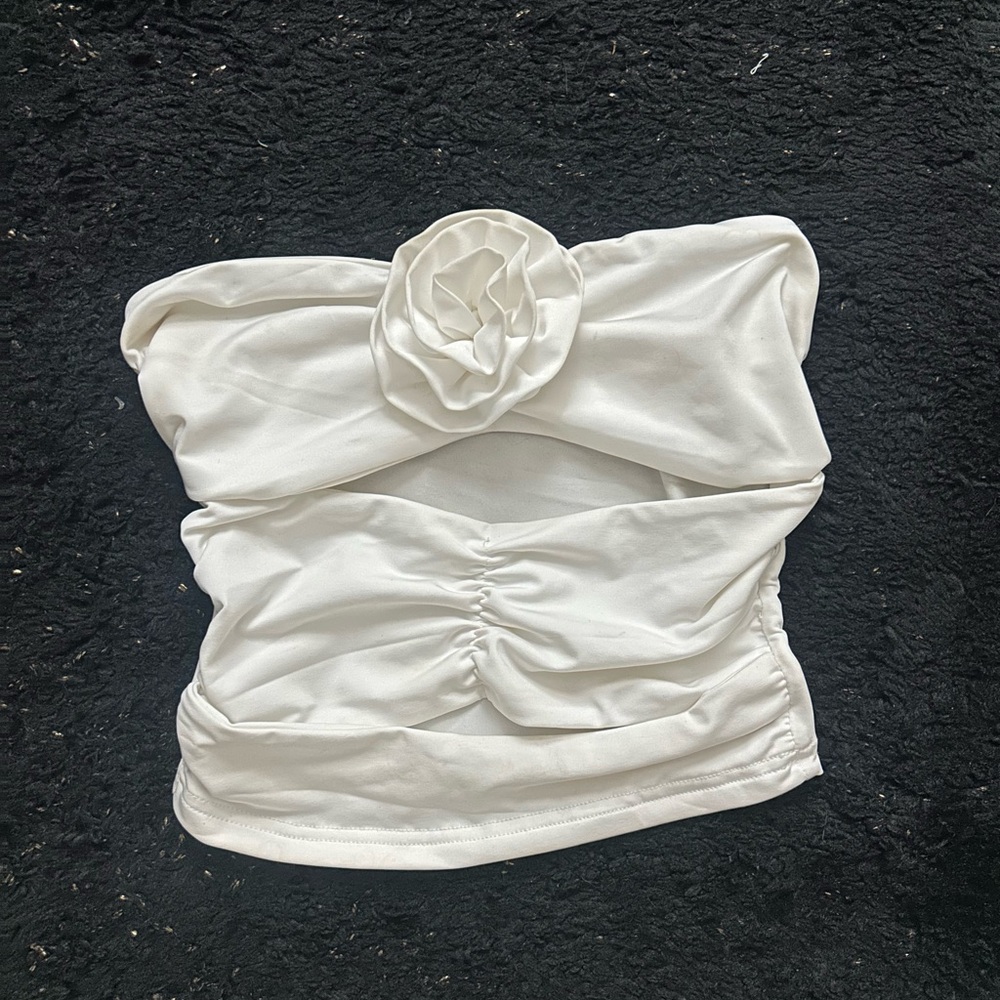 Edikted White Strapless Top with Floral Accent